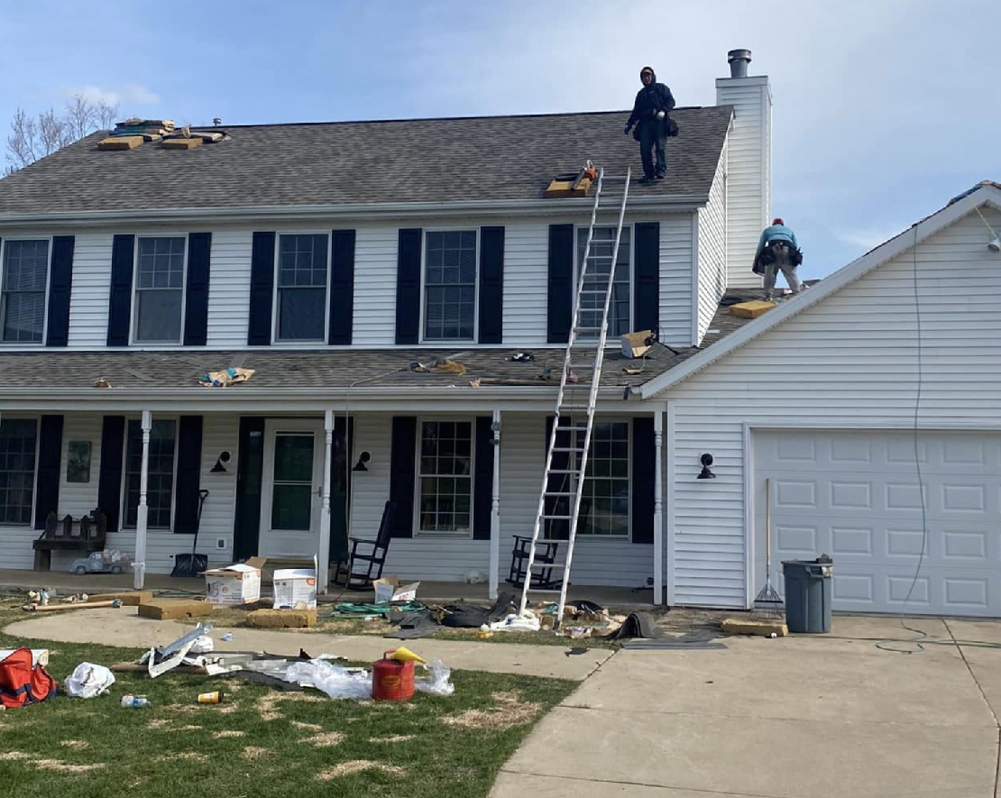 Completed roofing project in Northern Illinois